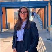 Profesora de inglés con mucha disposición y compromiso imparte clases para niños y niñas de educación básica de manera fácil y didáctica tomando en cuenta que cada uno tiene distintas capacidades y un ritmo propio y apoyándolos en todas sus necesidades